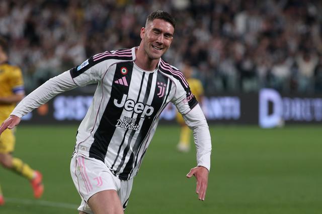 的第三前锋, 格出售他, 同只剩最后 的第三前锋, 格出售他, 同只剩最后