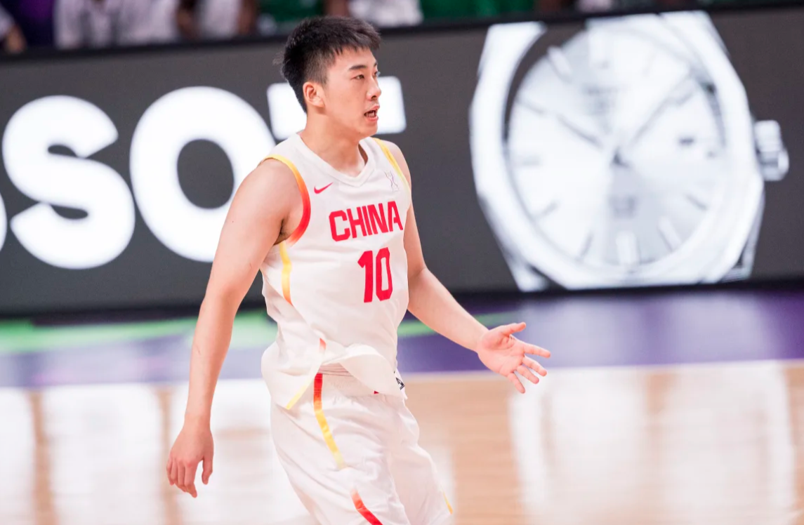 还是内线防, 赛中, 韩国队一分 还是内线防, 赛中, 韩国队一分