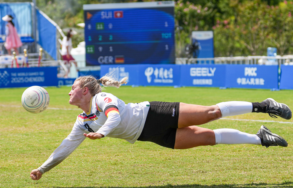 瑞士队球员, https, 乔丹