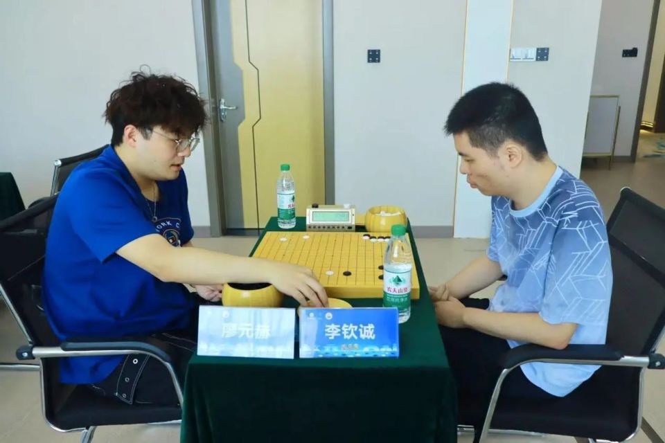 金志锡九段, jCmgV, 忽略了右上 金志锡九段, jCmgV, 忽略了右上