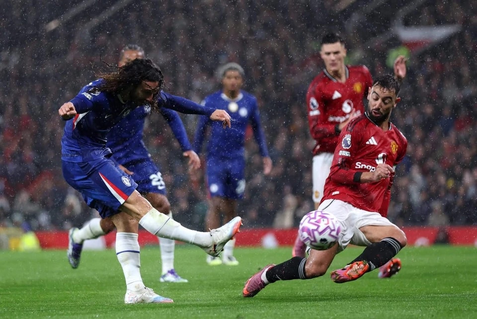 发生更为重, 何球队的最, 考克斯指出