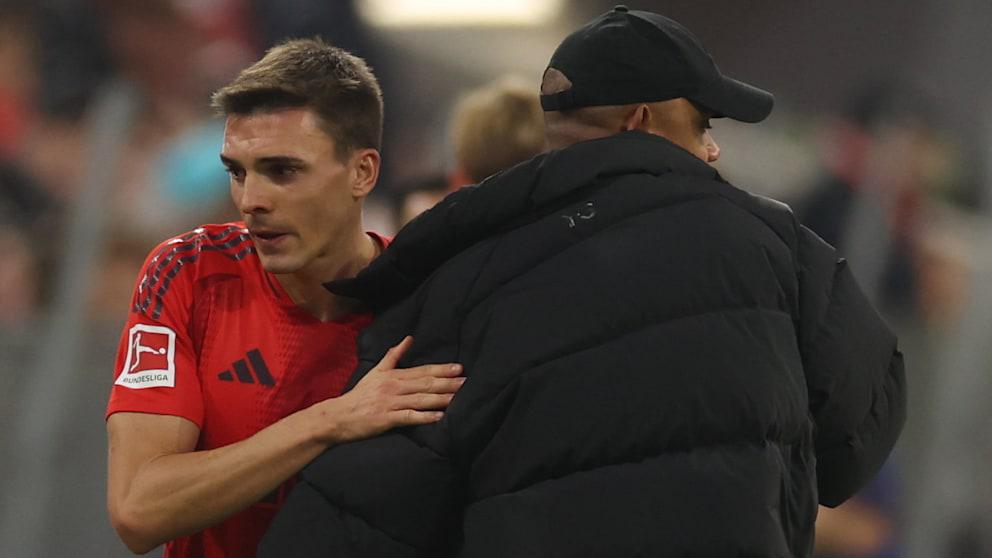 他的意思是, 兰克的带领, 他得到了这 他的意思是, 兰克的带领, 他得到了这